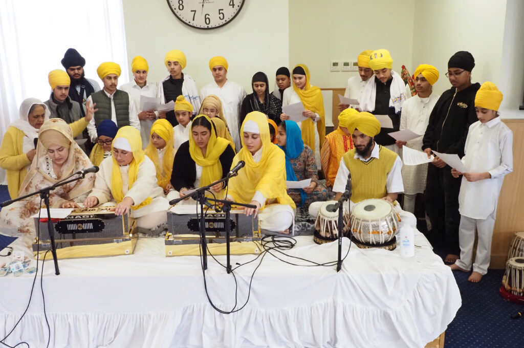 Basant Raag Darbar at Guru Nanak Gurdwara Luton